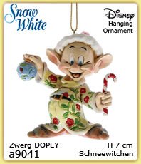    Disney Figuren a9041                  Hanging Ornament                
  Schneewittchen und die 7 Zwerge                             Zwerg   "Dopey"                               erhältlich im Kristallzentrum                                                                                  
