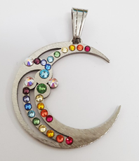                   Mondkraft
  
	                             Ein Symbol für Weiblichkeit   
Wandel und Intuition    
	              
                       
                          Energieschmuck "© einStein design "                                                         